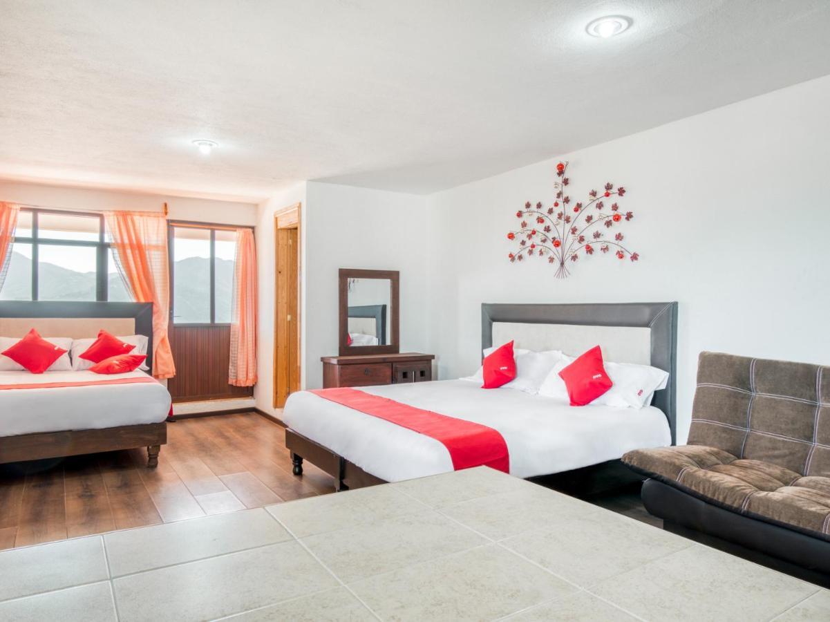 Hotel Vista Markes Zacatlán Eksteriør bilde
