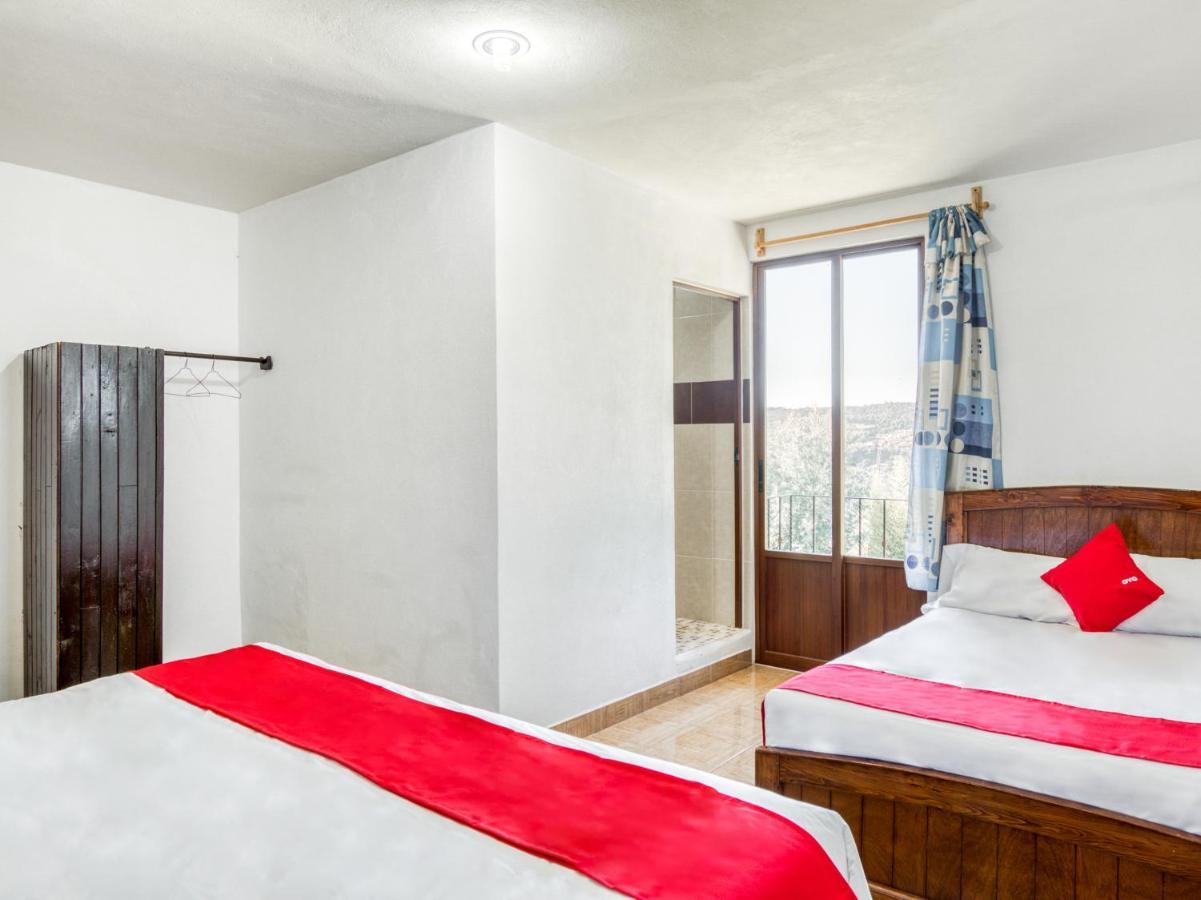 Hotel Vista Markes Zacatlán Eksteriør bilde