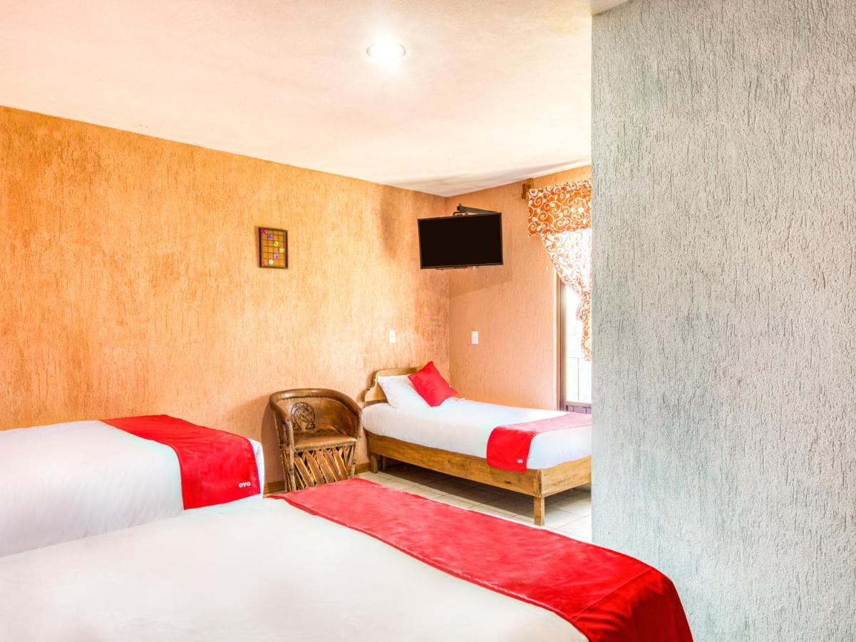 Hotel Vista Markes Zacatlán Eksteriør bilde